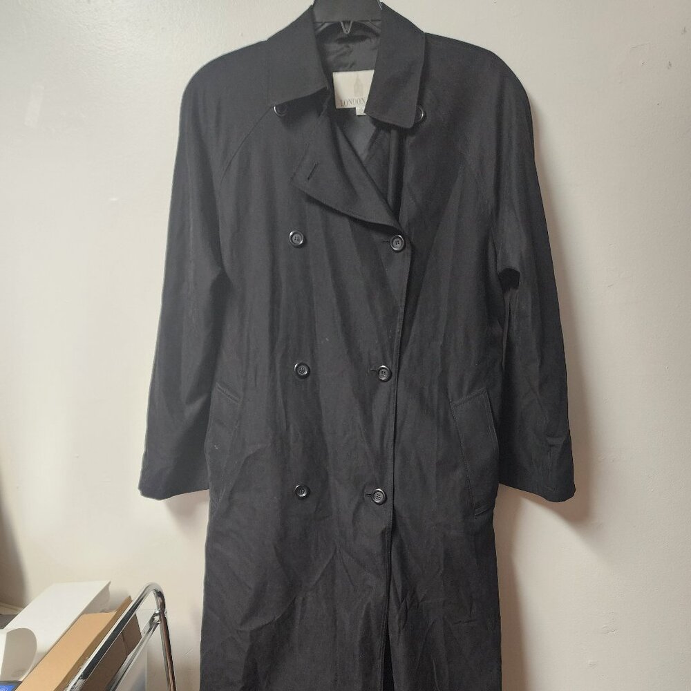 London Fog Women's Black Raincoat Trench coat 16r with belt EUC